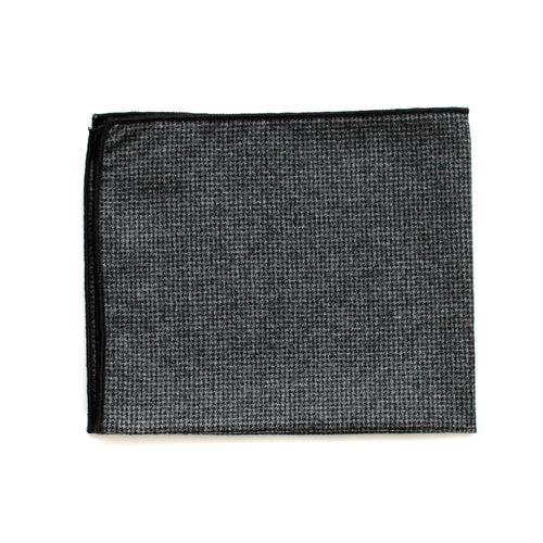 Pocket Square in Grey Houndstooth English Wool